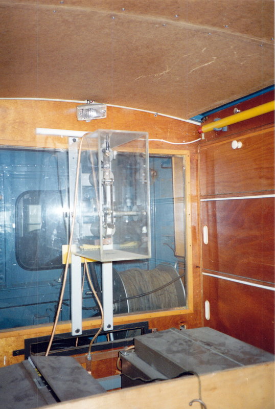 19920901 ; Meetbus-02.jpg