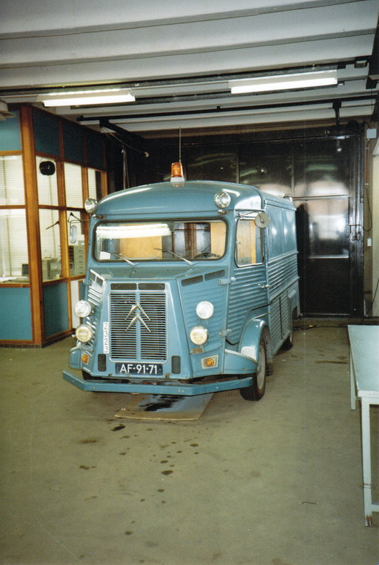 19920901 ; Meetbus-05.jpg