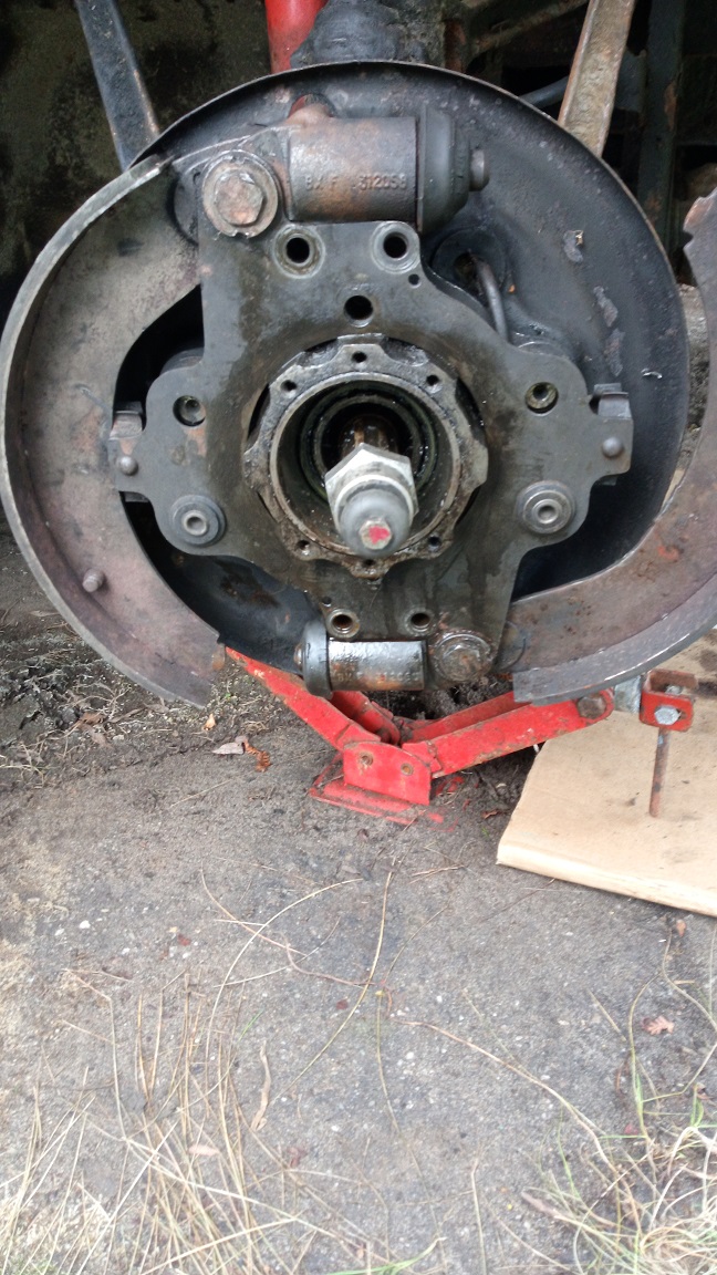 Voorrem buitenplaat klein.jpg