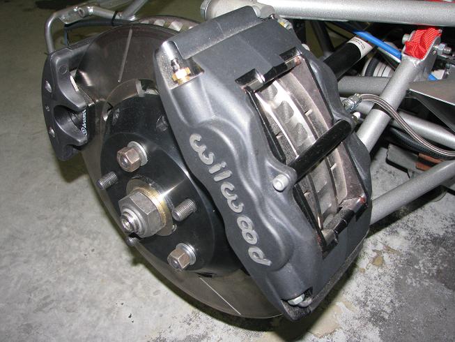 klein versie achter brembo en wilwood.JPG